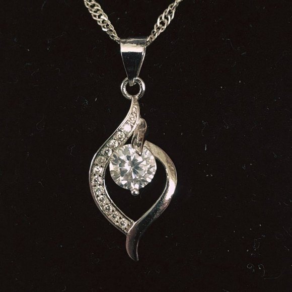 16" Gorgeous .75CT 5A CZ Platinum Plated S925 Sterling Silver Necklace - Picture 4 of 9